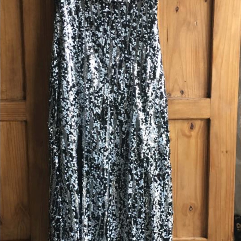 Prom Dress - Picture 3 of 4